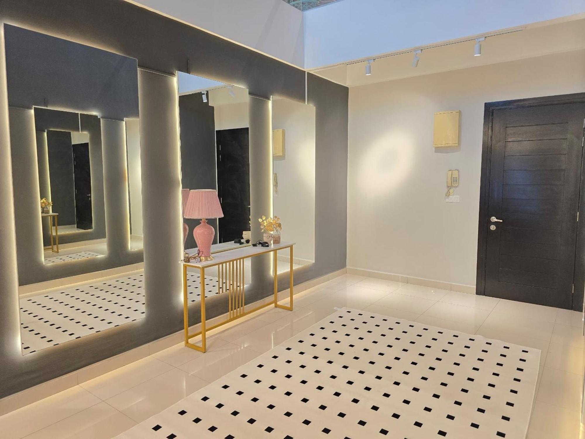 Topstay Penthouse At D'festivo Perak * Ipoh