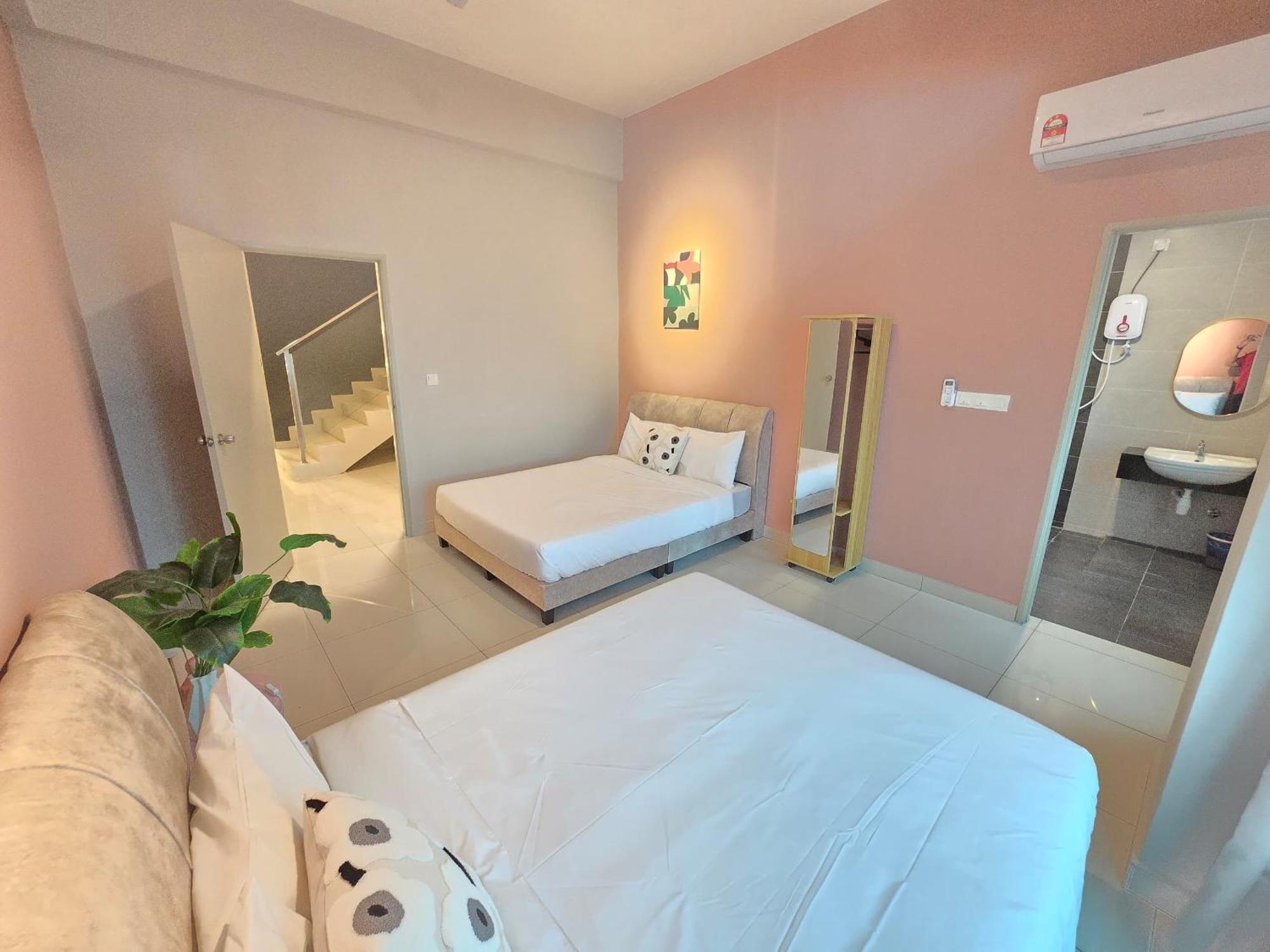Topstay Penthouse At D'festivo Perak * Ipoh